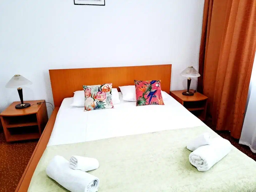 Hotel Arges 11